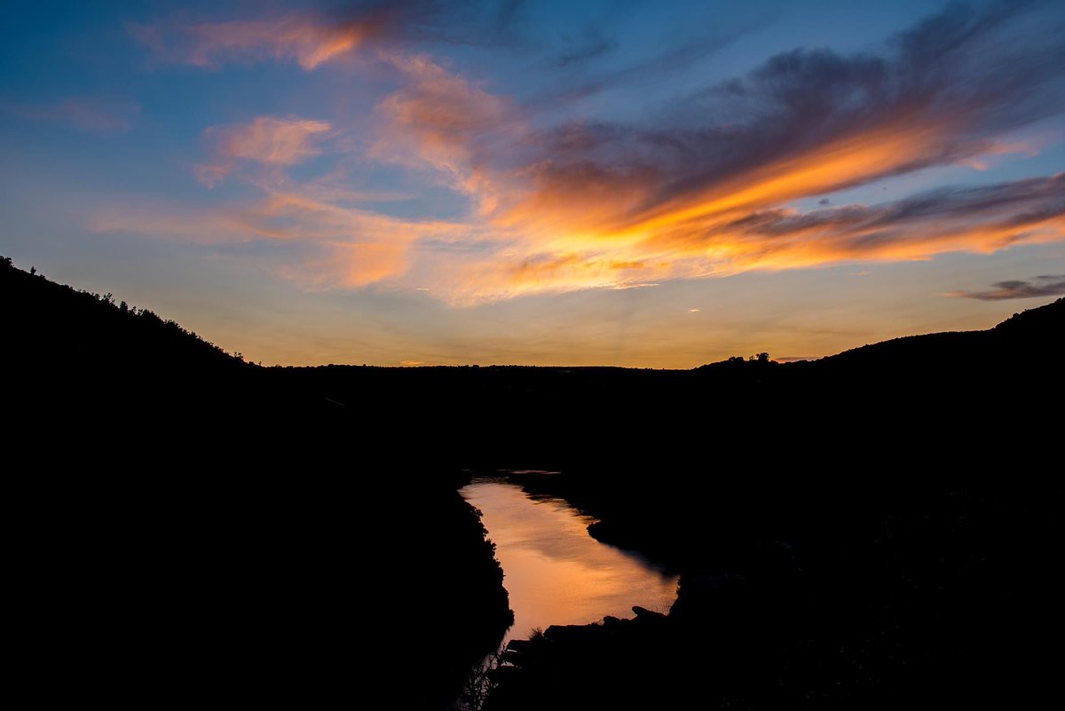 travolve's tweet photo. Duro Sunset

#spain #castiliayleon #pinodeloro #naturephotography https://t.co/gsXMiuaqAE