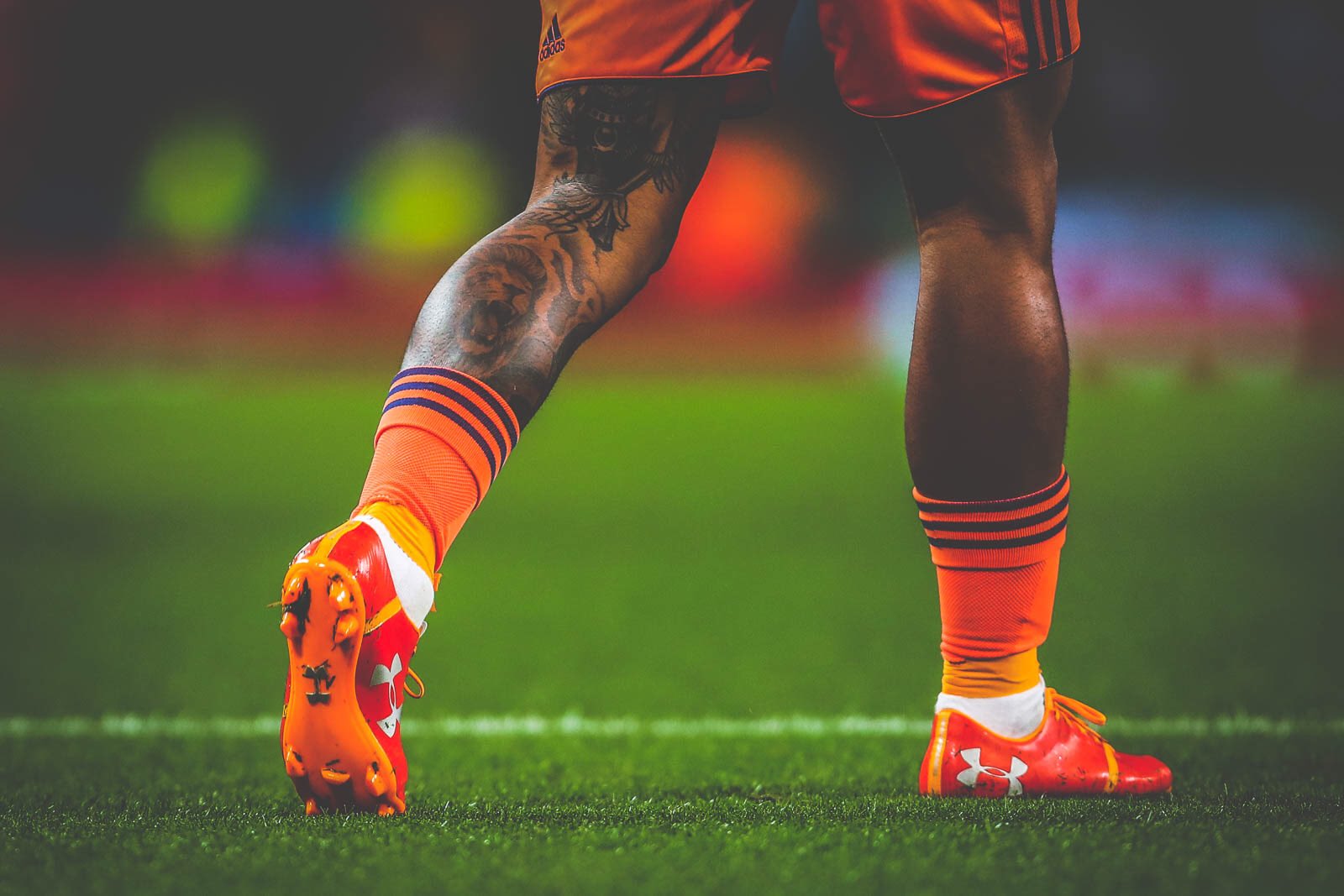 memphis depay under armour boots