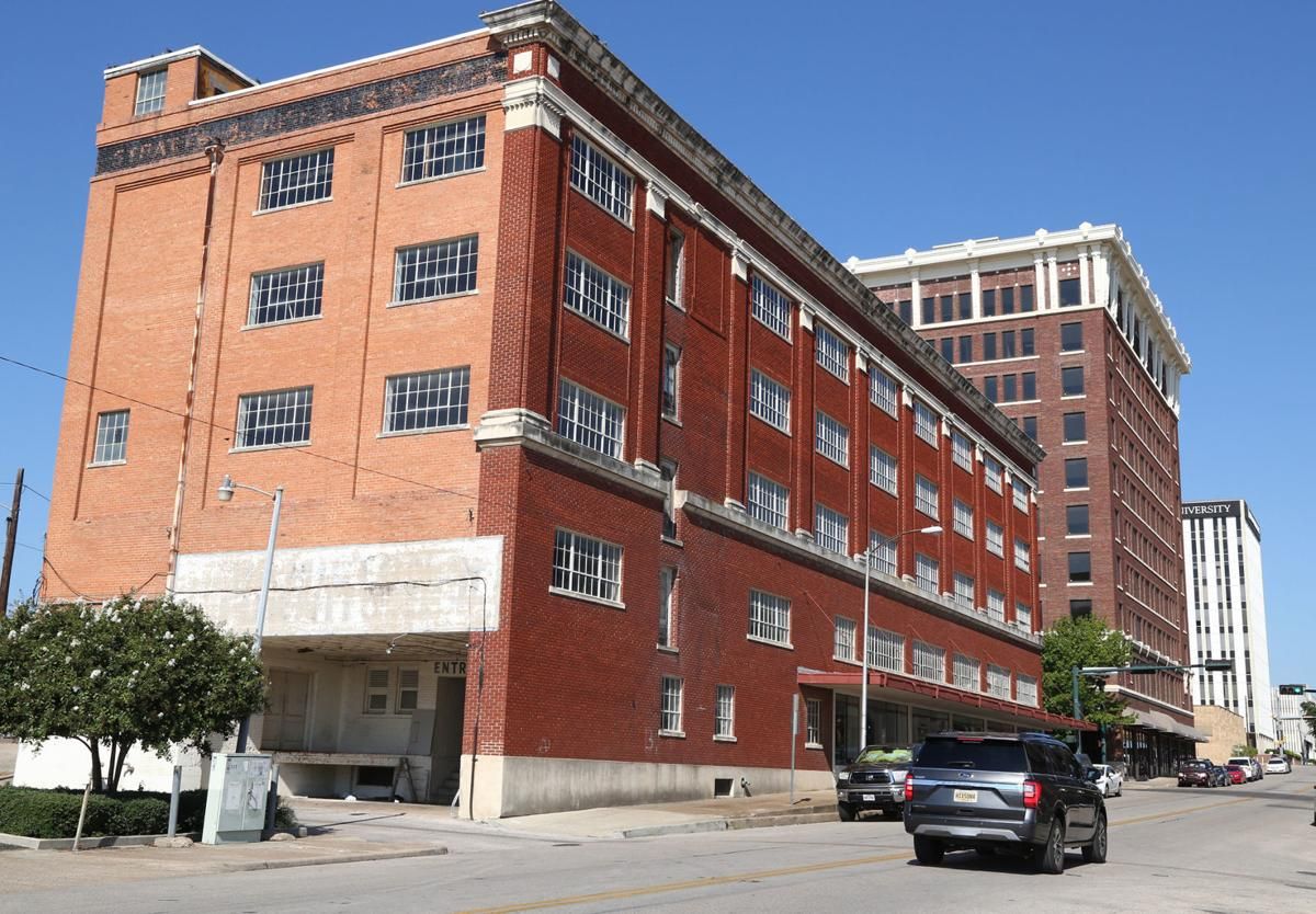 Munsch_Hardt's tweet photo. Dallas Shareholder Phill Geheb was quoted in an article yesterday in @wacotrib regarding the Stratton Square project in Waco, Texas. Check out the full article in @wacotrib here! https://t.co/Vgv09bwd0x #HistoricTaxCredit #WacoRealEstate #WacoRE #WacoDevelopment #MunschHardt https://t.co/tmu4xo29dp