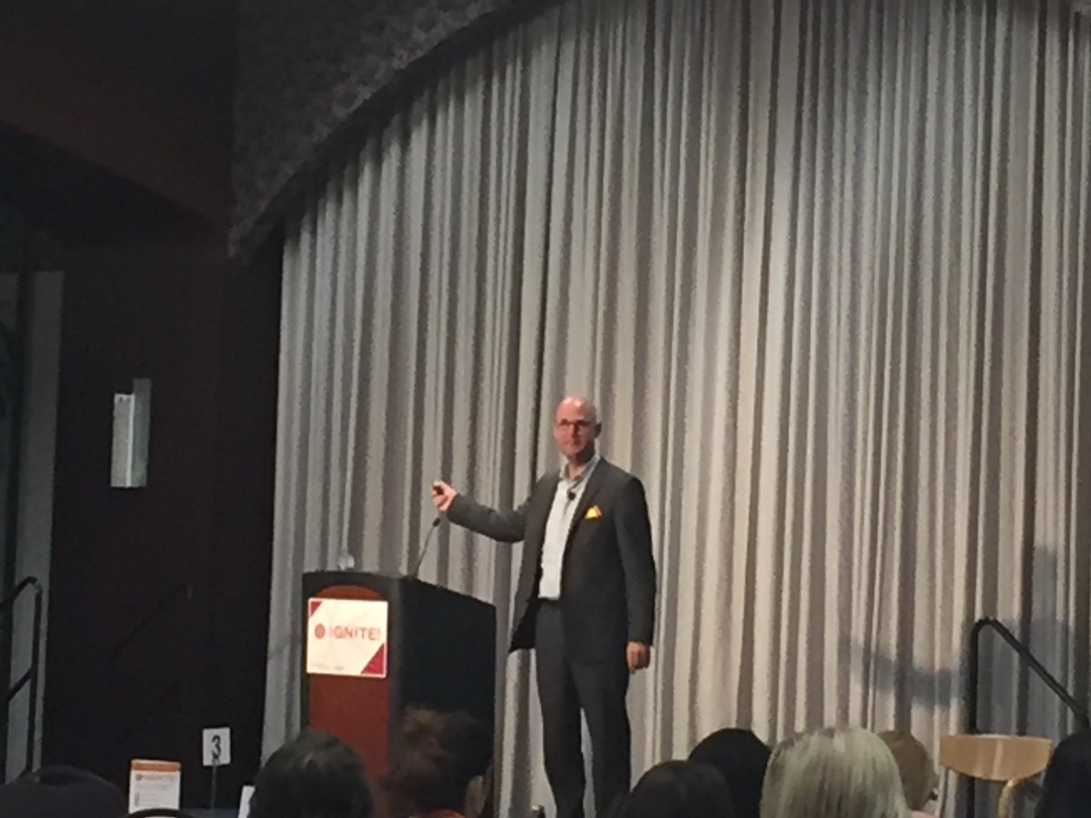 kathyklotzguest's tweet image. Watching the marvelous @StanPhelpsPG speak about HAPPINESS and engage with playful activities at #AMAIgnite in #cincinnati. Yes.....!!!!