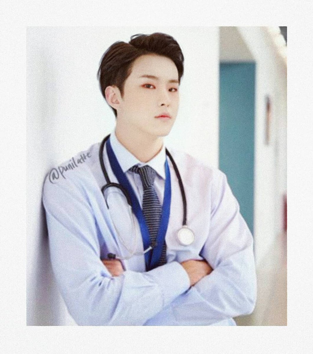 nipanip_nip's tweet photo. Nip mau spam editan berfaedah~
💉💊🌻🐹🌻
.
@pledis_17 
#kwonsoonyoung #hoshi #hoshisvt https://t.co/0pU4qBZqGK