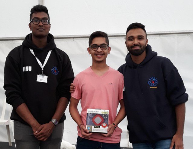 Medway_Pharmacy's tweet photo. We've been busy welcoming our new students to Medway School of Pharmacy this week. Check out the #msopww to see what they've been getting up to👍 https://t.co/MPXNXNVttN