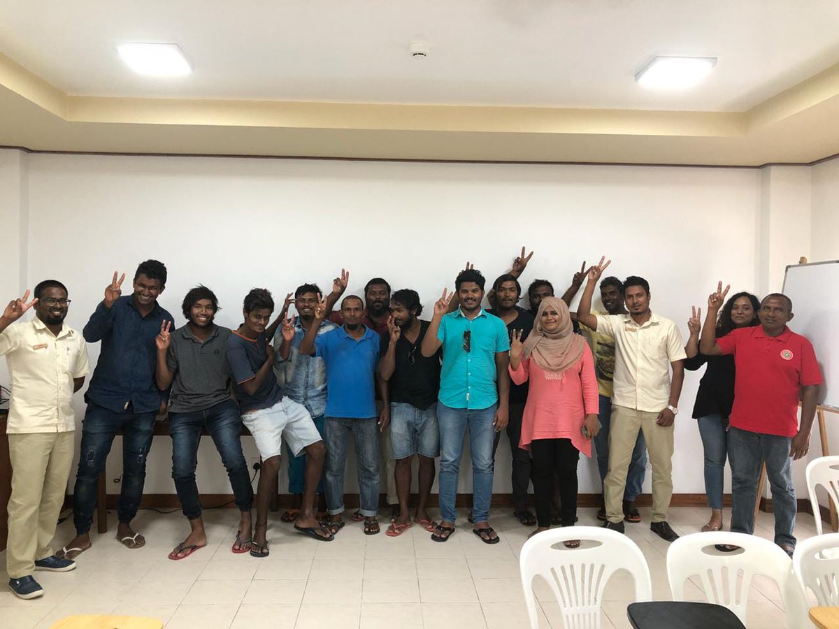 JP ge faraathun Adh. Atoll ge zuvaanunna bahdhalukuran kuri dhathuruge therein. Zuvaanun ge kanboduvunthah vany alhugandumennai hissaa koffa. Insha Allah Mi kanthah thah Gulhifaiva coalition ge sarukaaru gai alhugandumen hallu koh dheynan <a href="/AssadRiza/">Assad</a> <a href="/JP_YOUTH/">JP YOUTH</a> <a href="/JPSecretariat/">JP Secretariat</a>