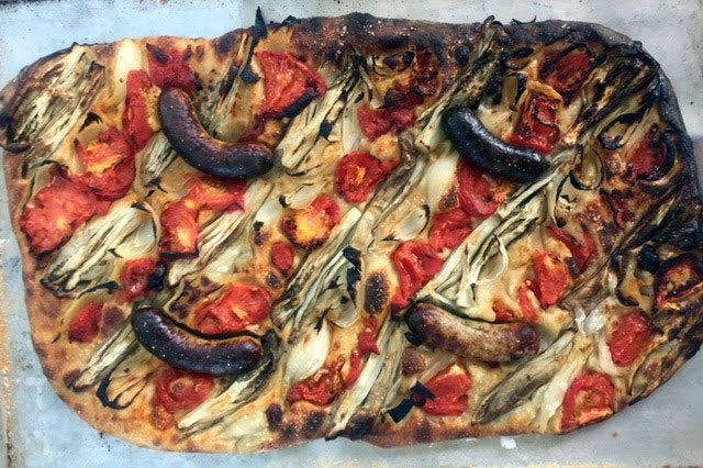 In #Catalonia, coca de forner is a sweet bread glazed with anise liqueur. Coca de recapte is savory, made with roasted eggplants, onions, peppers, tomatoes, salted cod, and sausages. Which would you have on this #FoodwaysFriday?

Recipe: s.si.edu/2NRzGcr