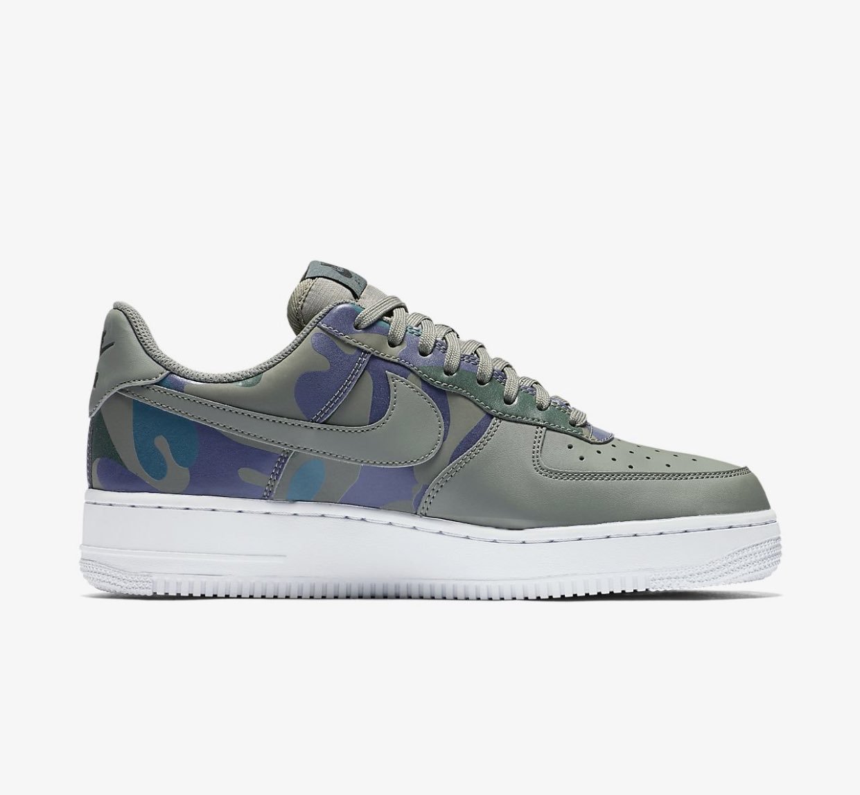 nike air force 1 camo grey