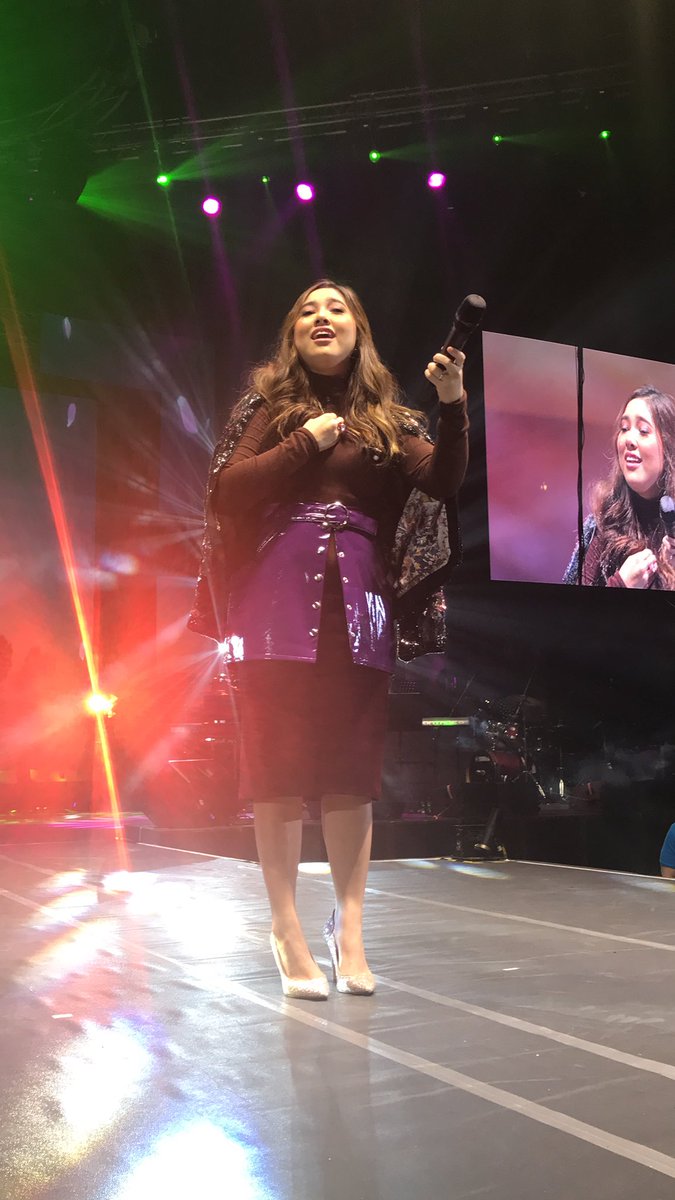 stfusrb_'s tweet photo. yes 💯thankyou @moirarachelle4 @KZofficial @BambooMuzakLive @BenAndBenMusic grabi!!!! Solid nyooooo ❤(c) #Freeniversaya #GrabeAngSaya https://t.co/Qd1DrxTmOw