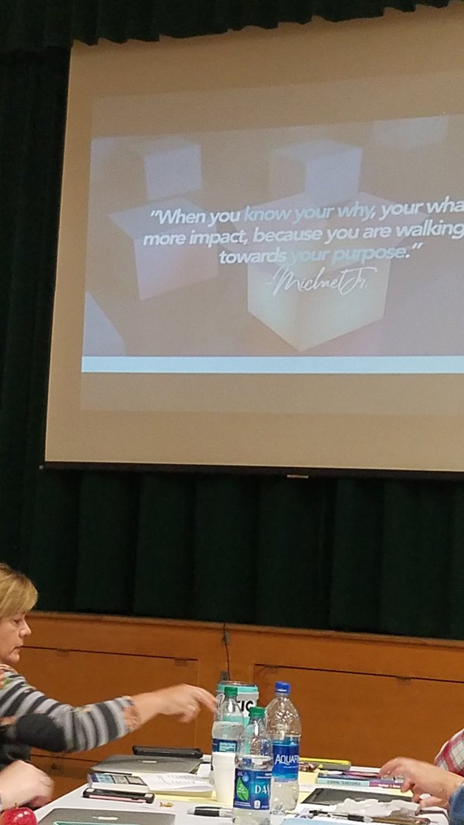 kelleymarquis1's tweet photo. Reflecting on our why.... Amazing morning with Valley Unified and @thomascmurray #RISEsquad https://t.co/RVrY2AEVUF