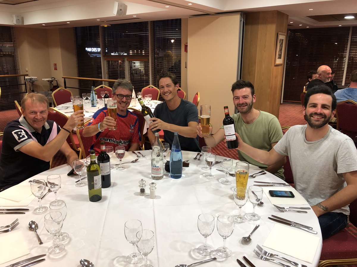 CLCyclingClub's tweet image. Cheers to a windy day 2! 😁💨🍻

#L2P18 #Abberville #TeamRevolution #BCAM