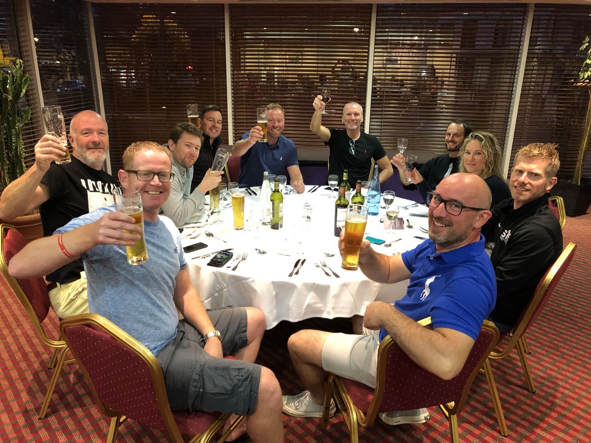 CLCyclingClub's tweet image. Cheers to a windy day 2! 😁💨🍻

#L2P18 #Abberville #TeamRevolution #BCAM