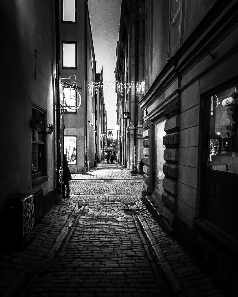 black_and_white (randomshots2018) Twitter