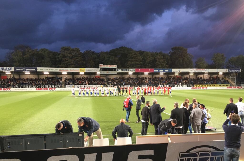 KNVBExpertise's tweet photo. Vanavond aanwezig bij @Telstar1963NV - @fctwente!!Bedankt voor de gastvrijheid @Telstar1963NV  @PdeWaard1963 https://t.co/fNZ1BKbG53