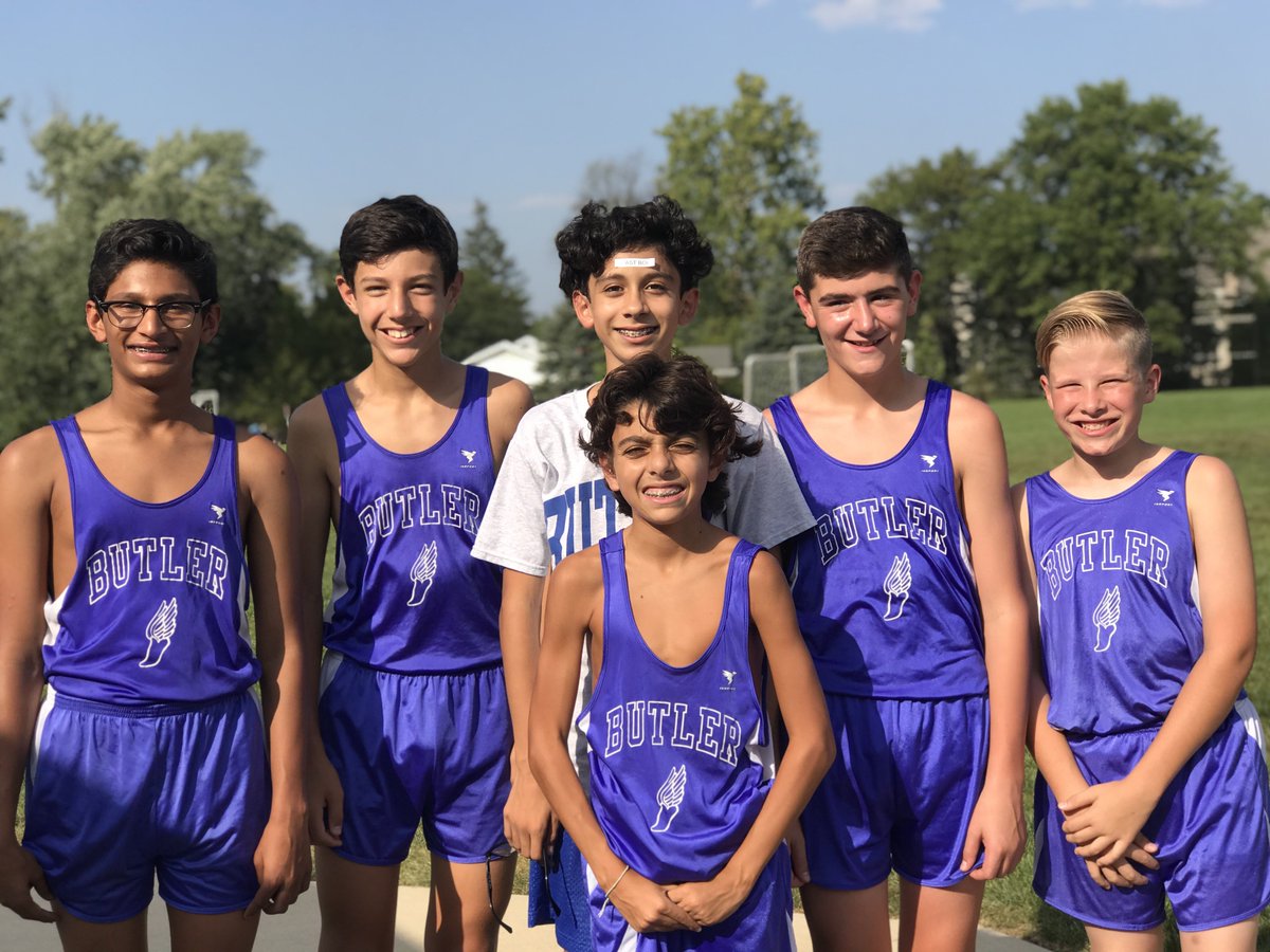 FerrellKathleen's tweet photo. Good luck to these runners and the rest of the Butler Cross Country team as they compete in the 2nd Annual Westview Invitational this Saturday at Bambrick Park in Lemont. GO VIKINGS!!!! https://t.co/ojVCwWrs62