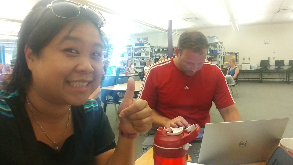 LearnwithMsLo's tweet photo. Enjoy your day off @QueenMary_HWDSB students, while your teachers &amp; extended staff work hard at learning for you! #pdday #professionaldevelopment #learning #exploring #onehourlunch #teachersatwork https://t.co/7vvqcaJXmK