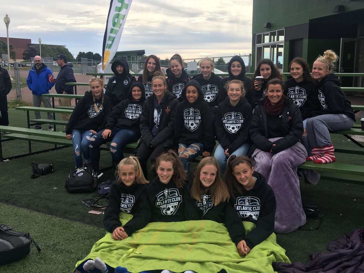SuburbanFC's tweet photo. Our U13AA Girls wrapped up to support their fellow Nova Scotia representatives @hcusoccer
#sfcproud #whyiplay #letsgosuburban @SoccerNS #NovaScotiaproud #NovaScotiaunited #atlantics2018 https://t.co/5Pro44jTaT