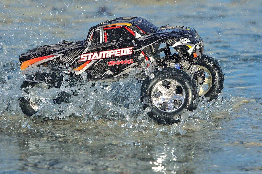 WinSomethingCL's tweet image. We hear you want a @Traxxas RC 🏎 giveaway!

Pick which one we should #giveaway