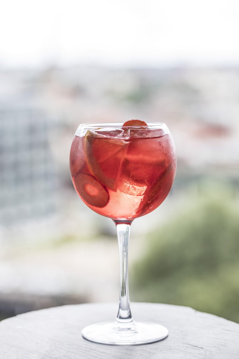 Manchester House tweet media