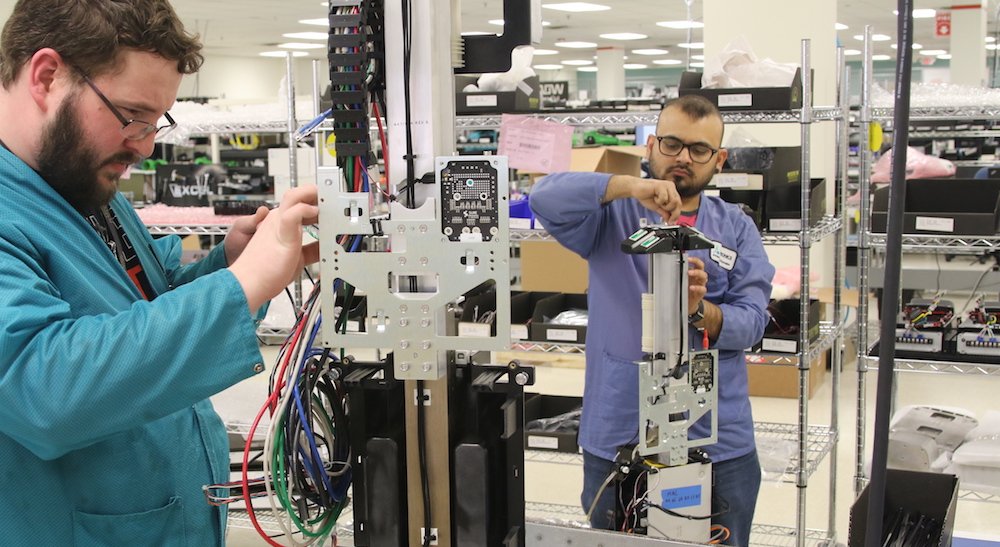 therobotreport's tweet image. .@Cirtronics, a Milford, NH-based contract manufacturer that has worked with some of the top #robotics companies in the world, shares these 10 essential DFx tips for #roboticsdesign: ow.ly/9jLk30lTPtS