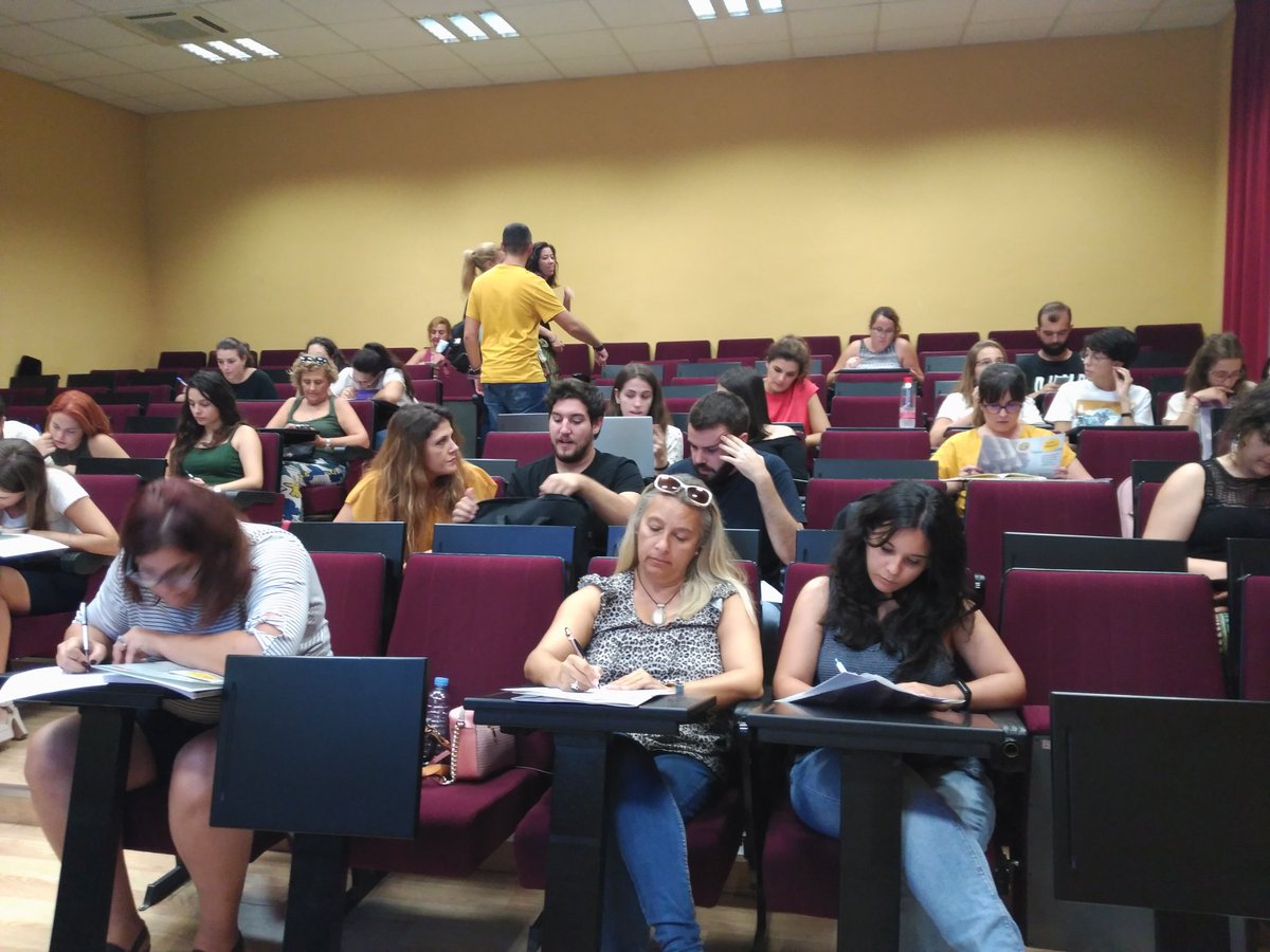 JIDELE_UM's tweet photo. ¡Quedan clausuradas las I Jornadas de Innovación Docente de Español como L2/LE! #JIDELE2018 Muchísimas gracias a todos los comunicantes por sus magníficas intervenciones, al Campus Mare Nostrum, @UMU, @LetrasUM y a todos los asistentes por hacer posibles estas primeras JIDELE https://t.co/SUoRakTXvF