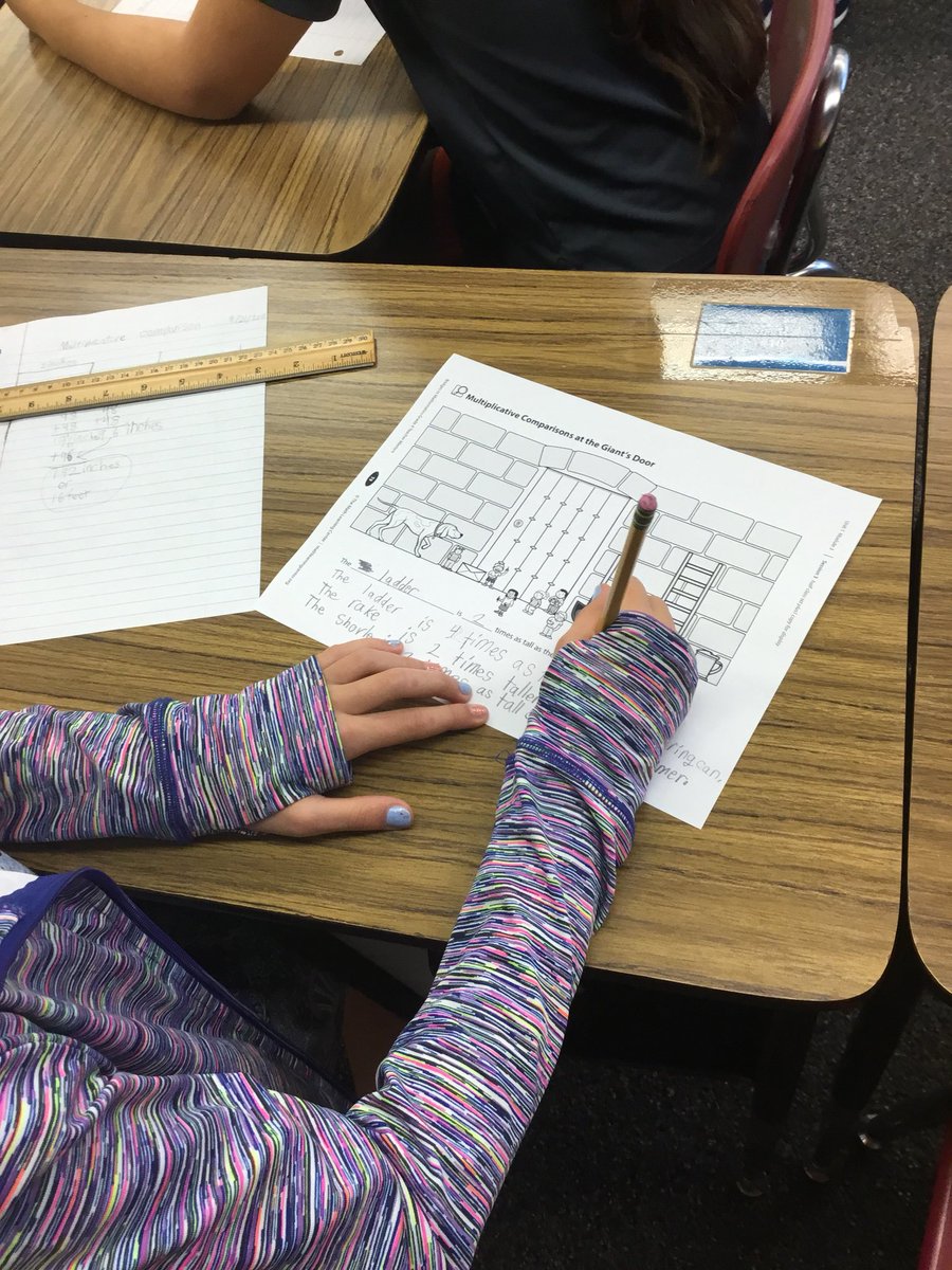 MyMathCafe's tweet photo. 4th graders @Comets206 explore multiplicative comparisons. Imagine the joy when ss remembered a similar @ctfosnot task in ANTONIO and the bus! What a #mathelicious morning! #dabridges #bridgesbuddies https://t.co/83vhkpc0ij