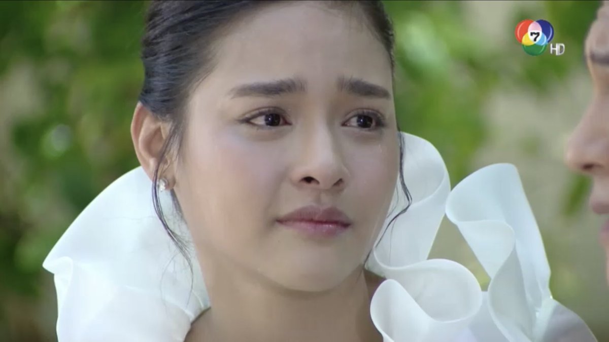 hugpooklook's tweet photo. เมษาริน สารภาพความจริง 💐💍#WhenIMarryAStranger #เจ้าสาวจำยอม https://t.co/Ui1y2PfV4V
