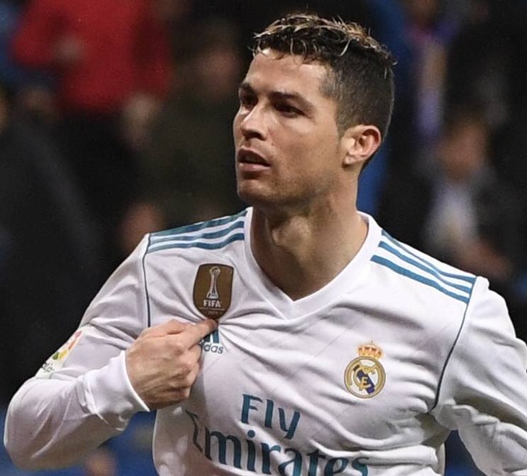 OldDaysFootball's tweet image. At their prime, which Ronaldo was better?

🔁RT for R9.
♥️Like for CR7.