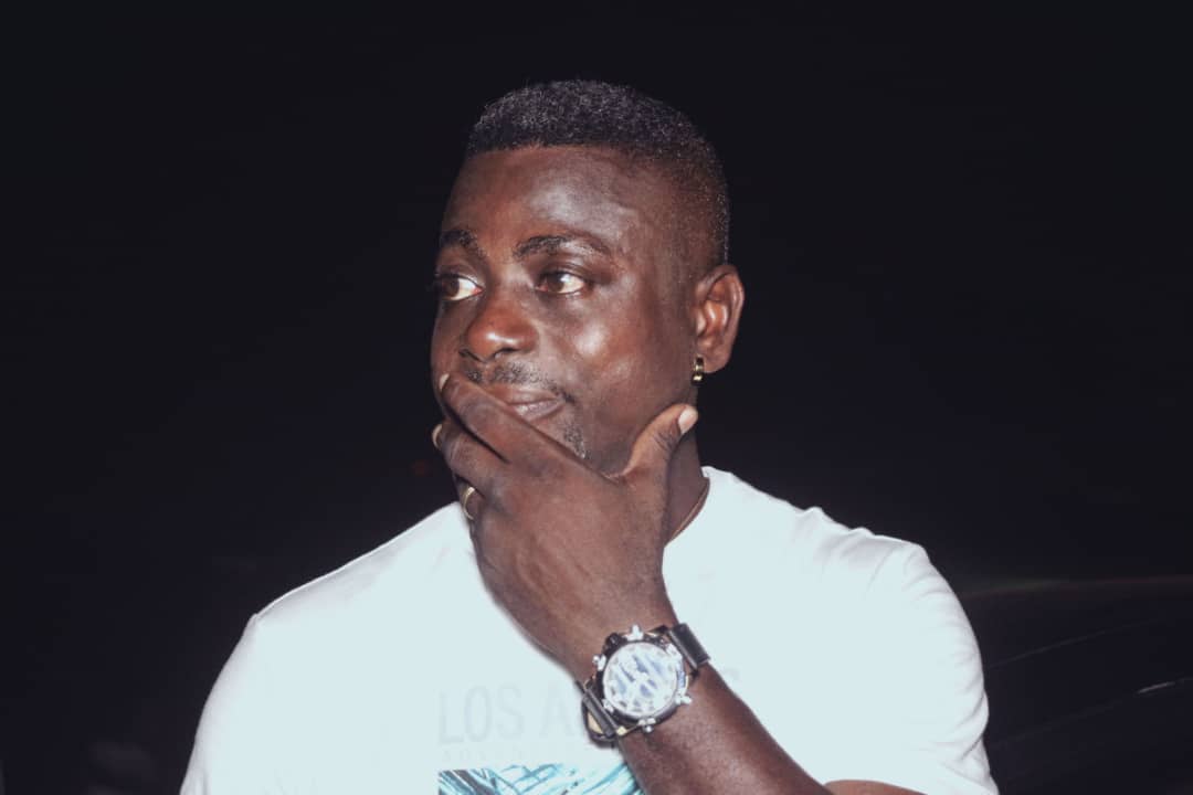 TTsikago's tweet photo. #TordiaTsikago #Tsikago 
#VR #HO #GHANA #MISBEHAVING https://t.co/swqGK4ofYw