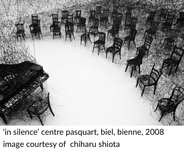 ArtistBlandine's tweet photo. Japenese Artist Chiharu Shiota - I find this work incredibly beautiful #InSilence #PersonalObject #Webs https://t.co/5z0xpAeHNM