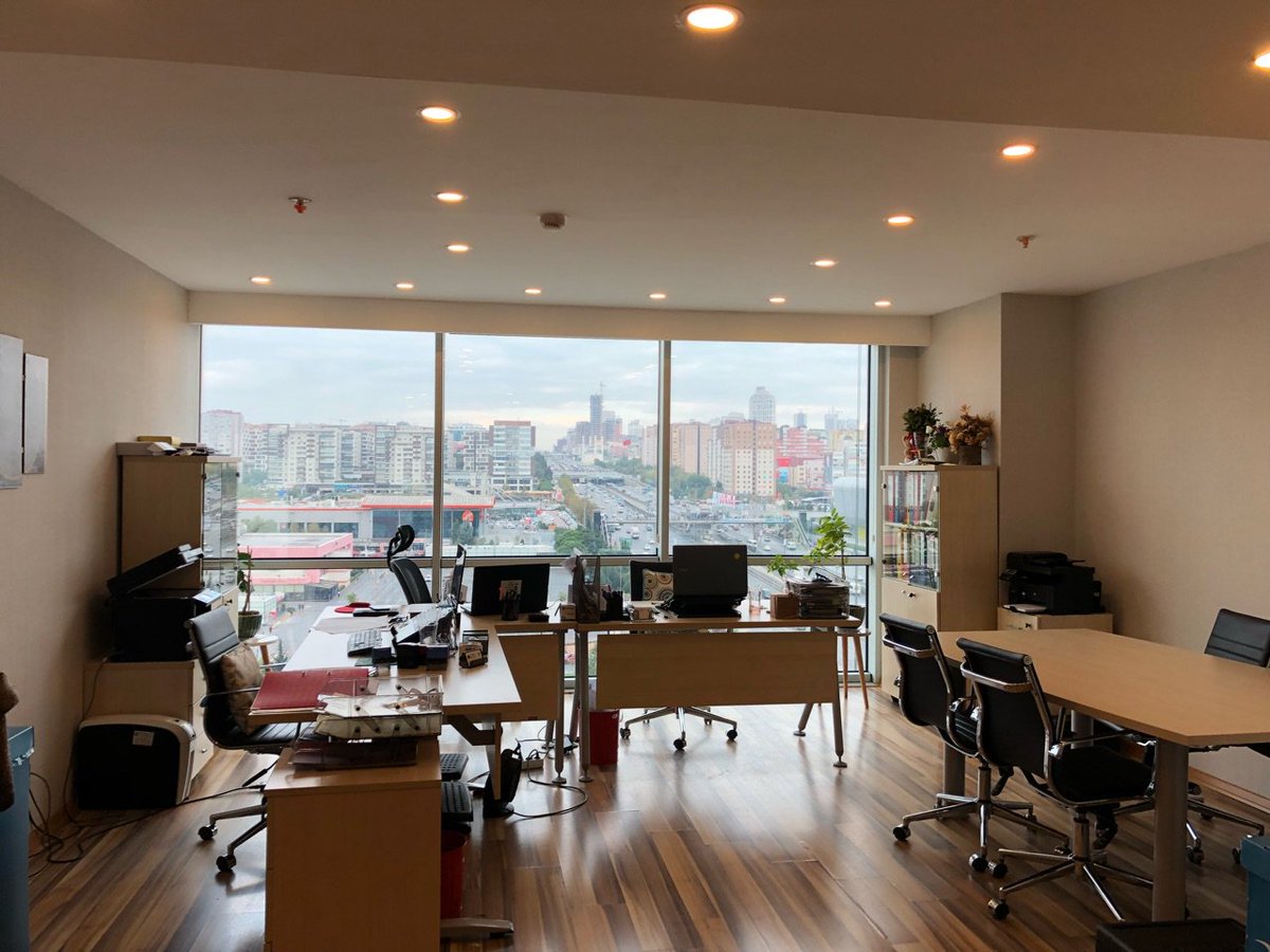 DijitalTercume's tweet image. Mesai biter, çeviriler bitmez. Pazartesi aynı heyecan ve sevgiyle çevirilere devam etmek üzere, hepinize iyi hafta sonları.

#cuma #mesai #bitişi #haftasonu #tatil #çeviri #çevirmen #iyitatiller