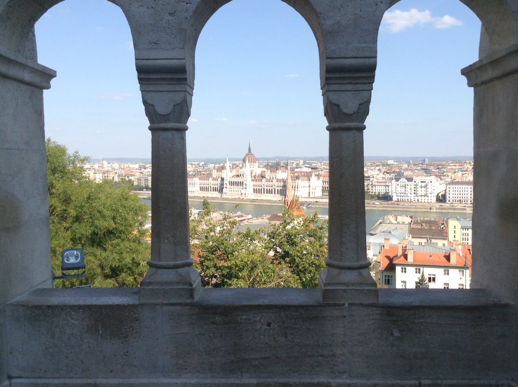 JimGainsford's tweet photo. A hot sunny afternoon in Budapest https://t.co/uglcr6ne7H