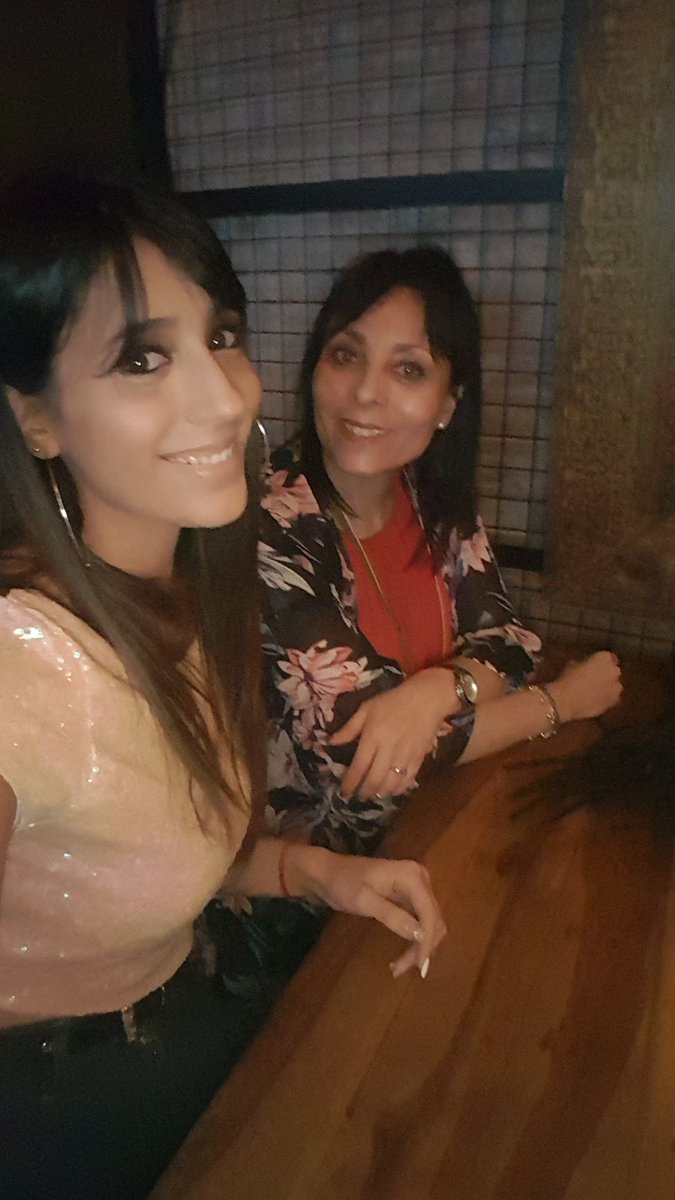 aineTHEVENON's tweet photo. #conmami https://t.co/GAFWNSTlKz