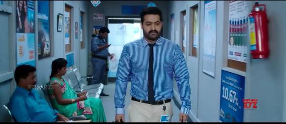 Hariramhere's tweet photo. Hi na peru #Lavakumar
one said fan of love
#1YearForJaiLavaKusa https://t.co/uPXdXDIaHr