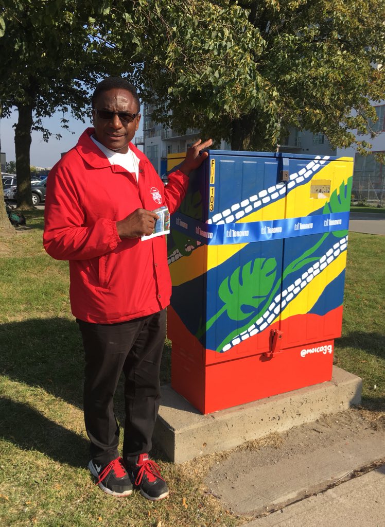 scararts's tweet photo. Wonderful words from @Thompson_37 about the #bellboxmural project and how it transforms communities by injecting positivity, creativity, and beauty to Scarboroughโs landscape. #ScarbTO @CavanaughTO @StART_Toronto @WexfordBIA https://t.co/PpHTjem5jy