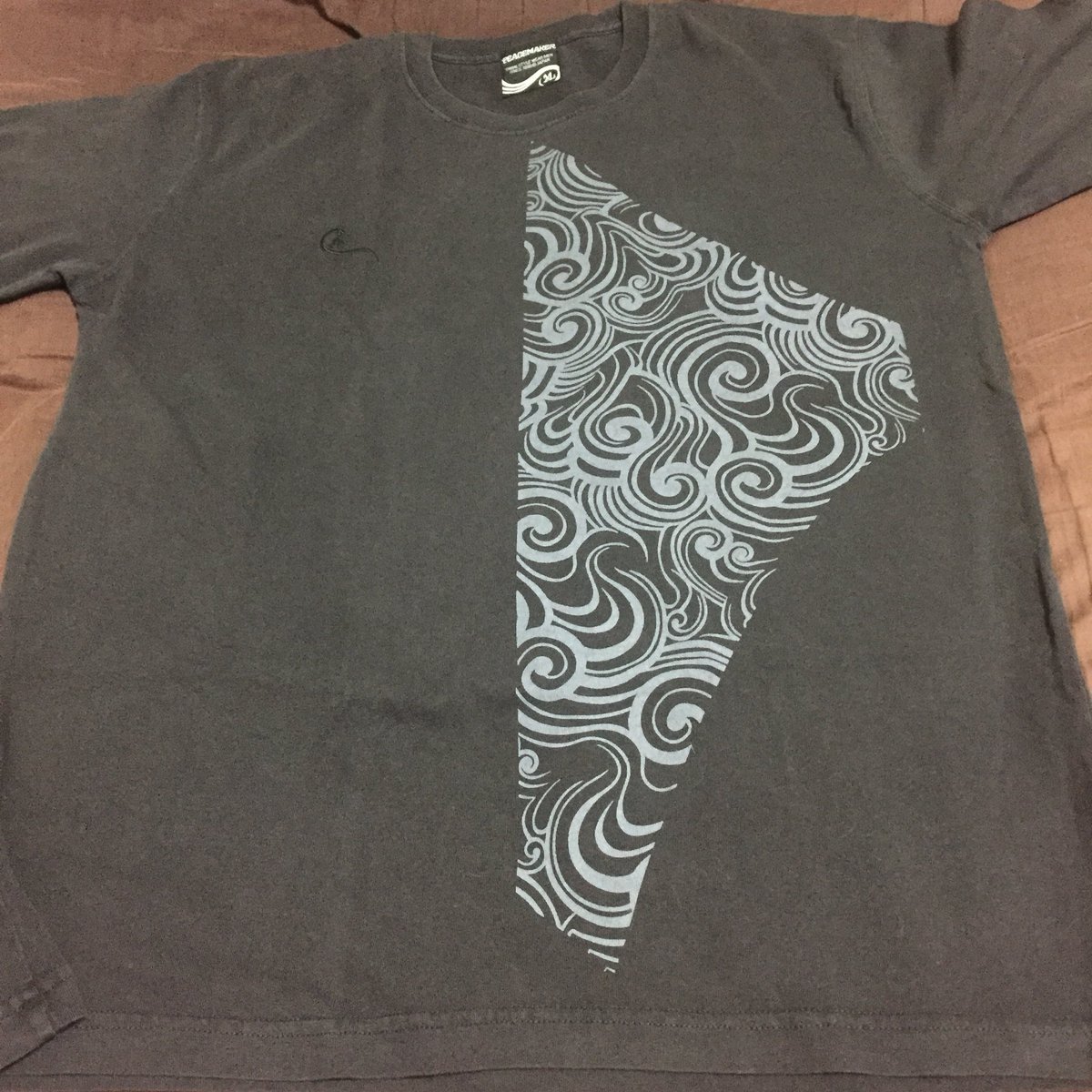 シン K N Z ですがなにか Pa Twitter 少し早めの誕生日プレゼント貰いましてん 大好きなpeacemakerのtシャツとホイミスライムのアイスキャンディスティック ホイミンのような癒し系目指します Peacemaker ドラクエくじ ホイミン