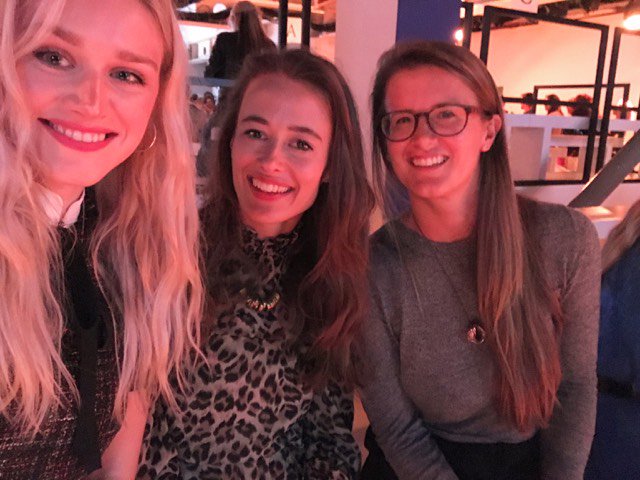AlexandriaDemp2's tweet photo. Very interesting to speak to fashion entrepreneurs/founders yesterday at LFWF18, alongside building a business in one of the most competitive industries in the world they are keeping an eye on the ever changing industry and adapting to it #LondonFashionWeek #FashionWeek https://t.co/2ubBwY5Adt