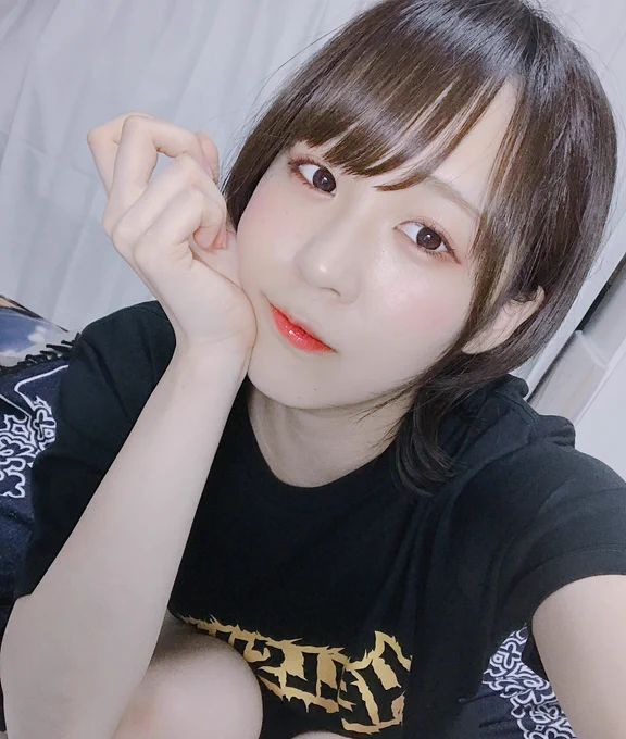 久々のshowroomありがとうございました!!!!!
2週間分たっくさんお話できて楽しかったなぁ☺️✨
また遊びに来てくださいね?‍♀️?

おやすみたまお〜!❣️ 