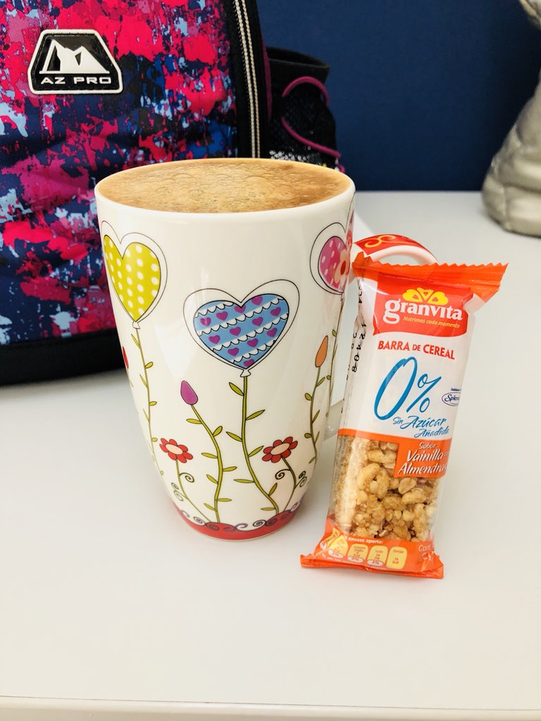 poket_puffy's tweet photo. #CorroPorComida #FelizViernes #FelizFinde un súper viernes inicia con un buen café y una barrita de @GranvitaMx !
#aquiyasecorrio #runningwoman #runninglife #garmin #siguesudando #gatorade #gatoradeendurance #gatorademexico #nikerunning #nikewomen #nikewomenmx #squadpowermoms https://t.co/OcXYyvWMuM