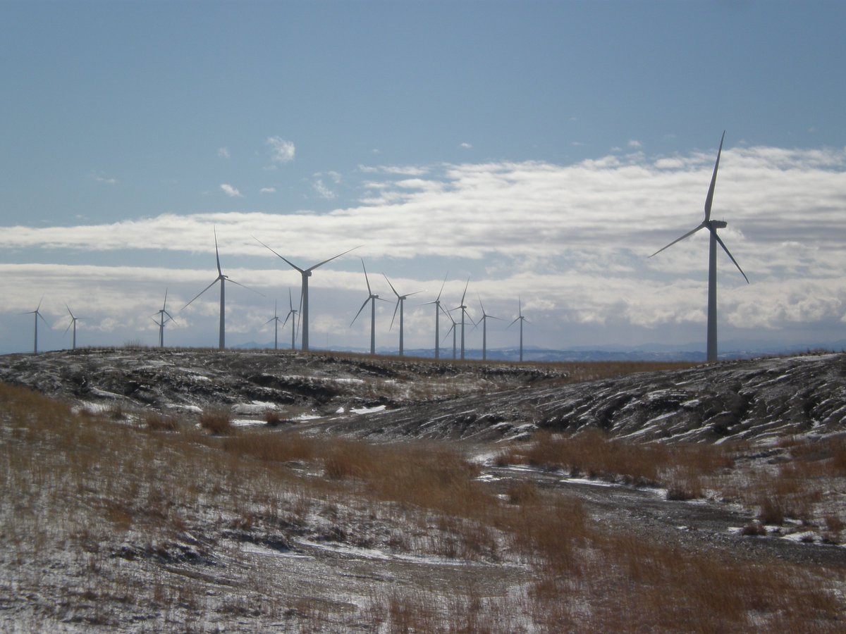 Keller_NA's tweet photo. We showed the breadth of our tool box on site at Rolling Hills Wind Farm by performing 3 techniques -#DynamicCompaction, #micropiles, and #DrivenPiles. Read more here: https://t.co/L4DxDvP5Yf https://t.co/yOrlzfOyOp