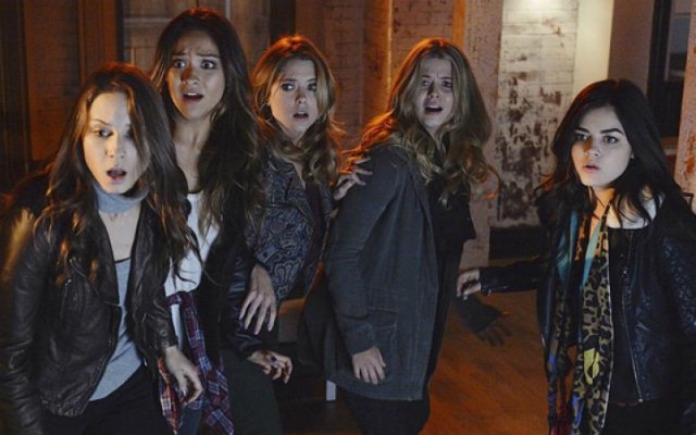 alloydotcom's tweet photo. Shay Mitchell &amp; Lucy Hale Tease A #PrettyLittleLiars Reunion On Spin-Off Show #ThePerfectionists https://t.co/ONuJZDLto8 https://t.co/gJtdEHa1L0