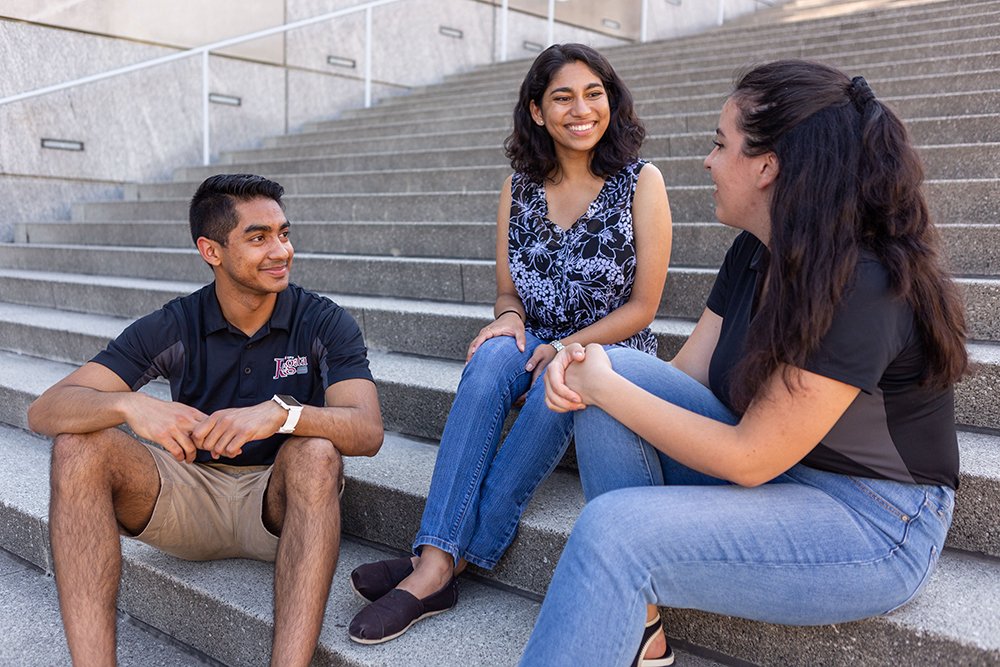 paydar's tweet photo. In honor of @IUPUIRegatta tomorrow, meet our latest Face of @IUPUI, Supriya Chittajallu, a sophomore serving as Coordinator of the Arts &amp; Culture Fair &amp; already an incredible leader: https://t.co/jcLaLSYkgK #MyIUPUI #RegattaX https://t.co/c1aur040NJ