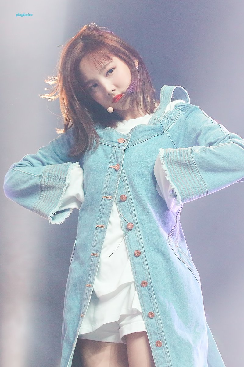 playtwice1020's tweet photo. 매일매일 행복한 일만 있기를 생일 축하해
#트와이스 #나연아생일축하해 #HappyNAYEONday https://t.co/4HM3h11ZeU