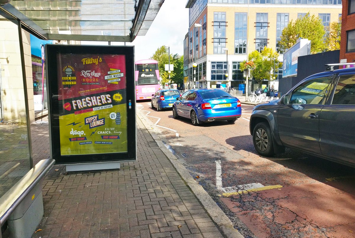 Calling all Freshers! Enjoy your weekend the filthy way <a href="/FilthyQuarter/">Filthy McNastys</a> 
#OOH #Impact #Adshel