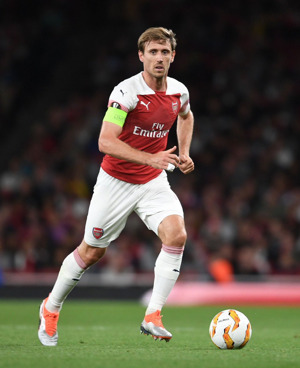 _nachomonreal's tweet image. Proud moment for me to captain @Arsenal. Feel very honoured. Great to start the @EuropaLeague campaign with a win! #COYG