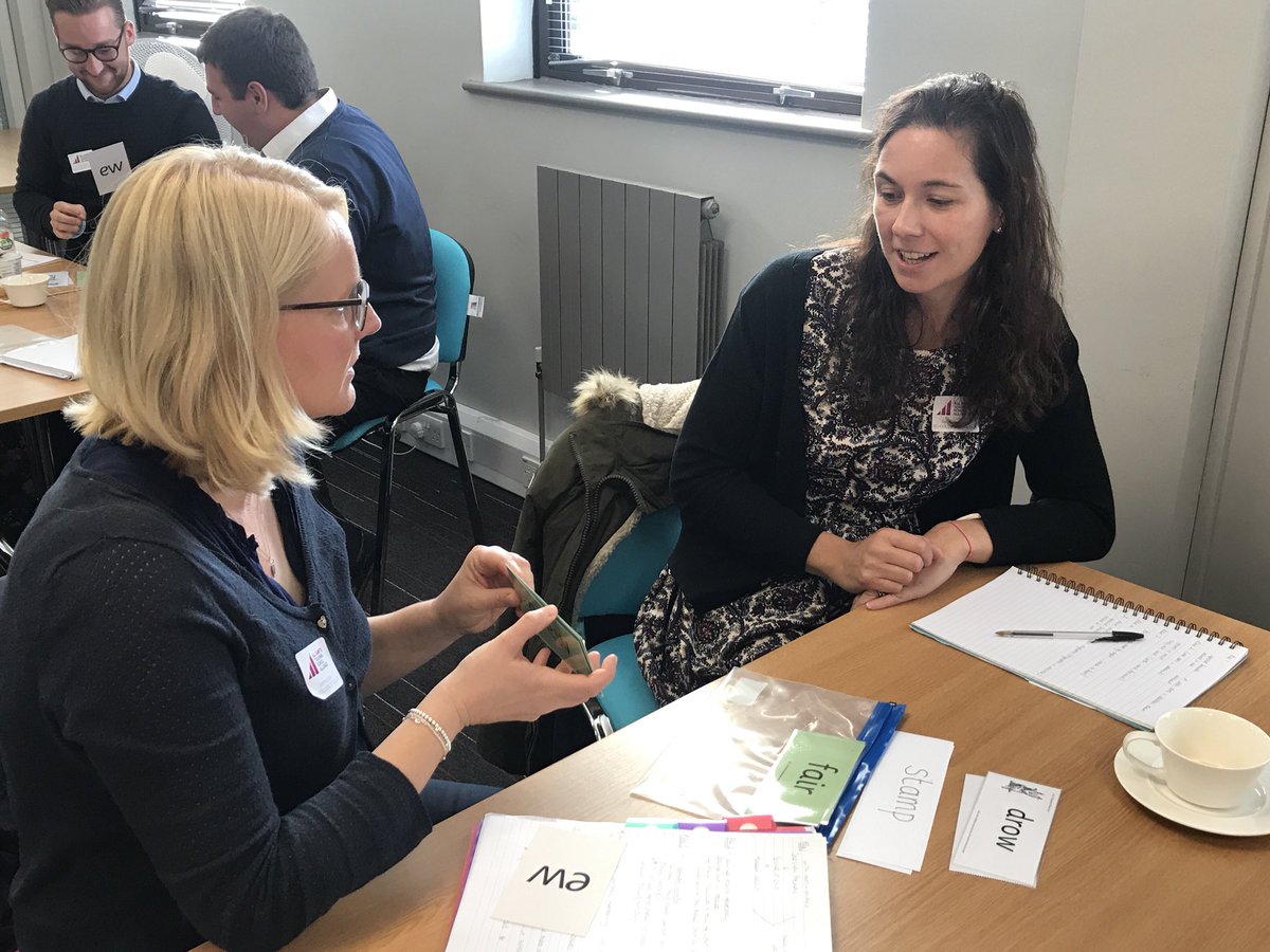 Great session with our #SchoolDirect trainees. A focus on phonics and early reading and writing skills. <a href="/lau_williams86/">Laura Williams</a> <a href="/charlotte_gh/">Charlotte Rowe</a>