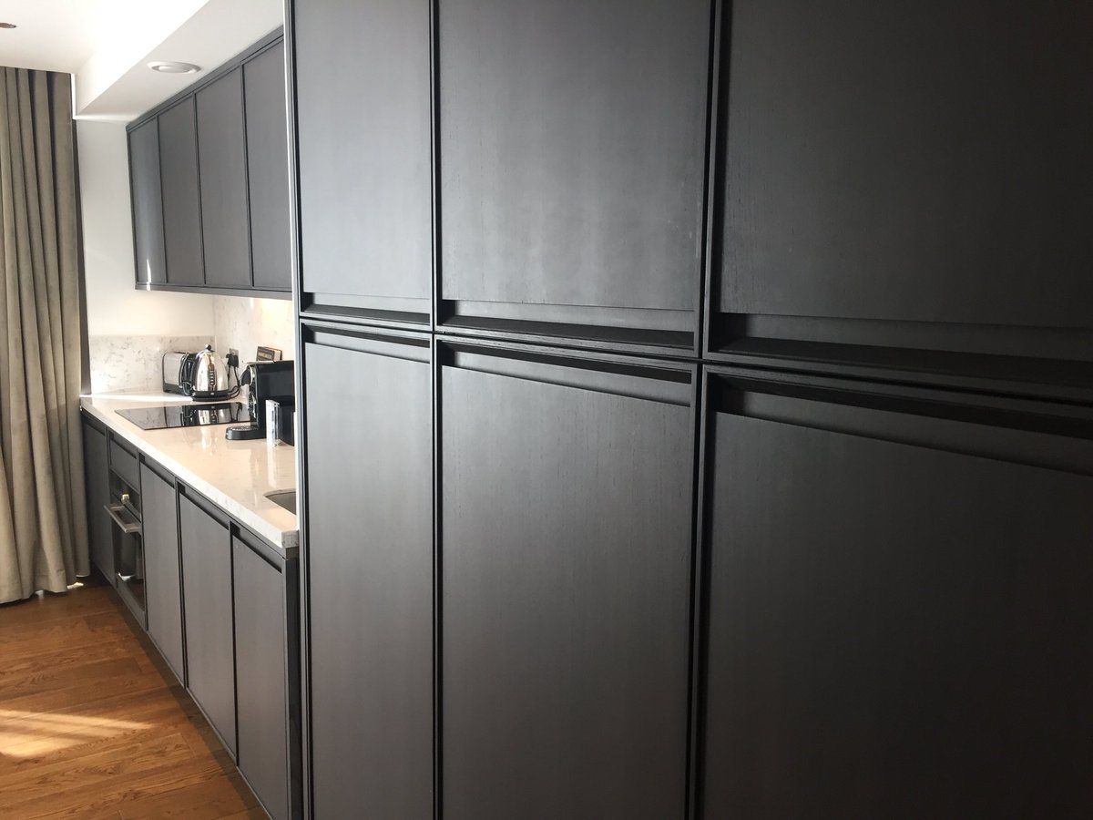 RiddleCoghill's tweet photo. Another picture of one our kitchens at The Edinburgh Grand in Edinburgh #riddleandcoghillinteriors #design #kitchen #edinburgh #Asterkitchens https://t.co/F5VZO07WCx