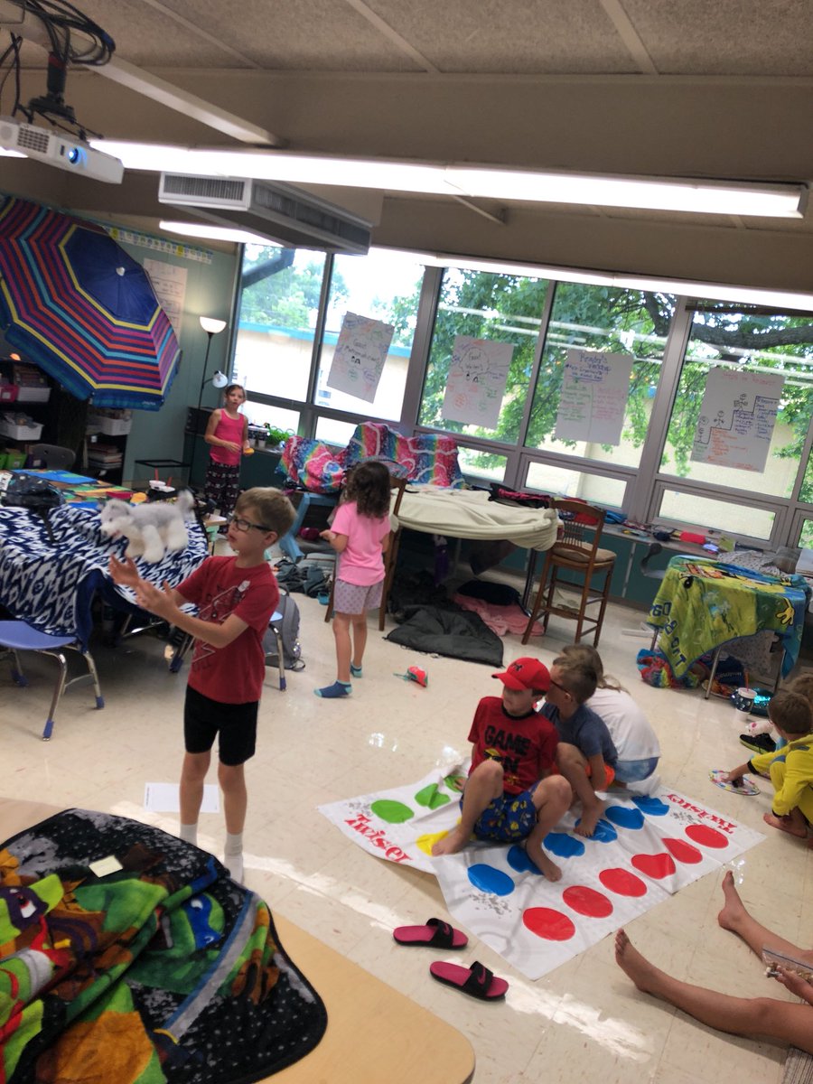 JessicaLS1's tweet image. Sometimes kids need an opportunity to be kids 😉 #classcampout