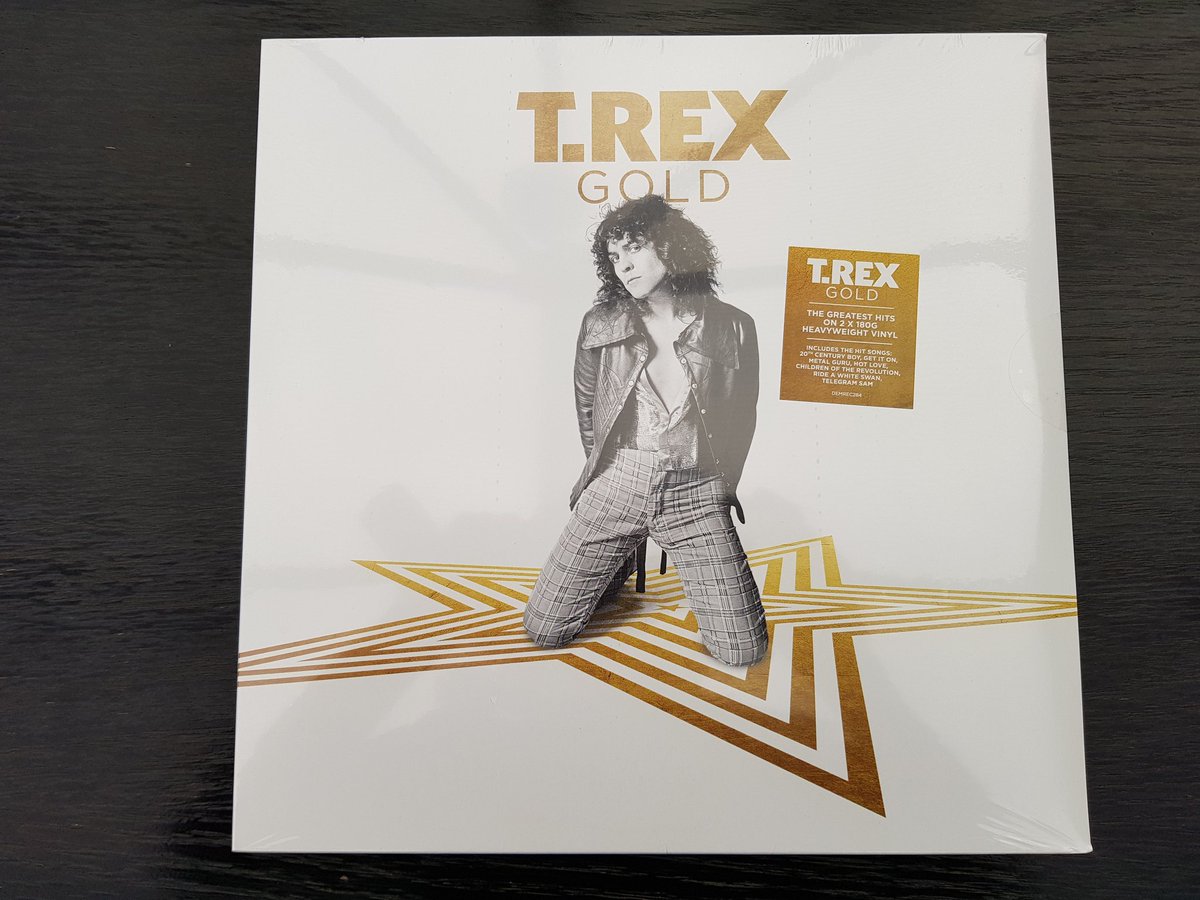 andythorn100's tweet photo. Also spotted the #demonmusic #crimsonproductions #trex #gold compilation on vinyl this morning! 😁 Lovely 2LP heavyweight 180G & great packaging! Yet another nice addition! Record playing now! 😎 Cheers all!! 🍷🍷 TGIF!! #MarcBolan #glam #GlamRock #trextasy https://t.co/64sS8dxWjF