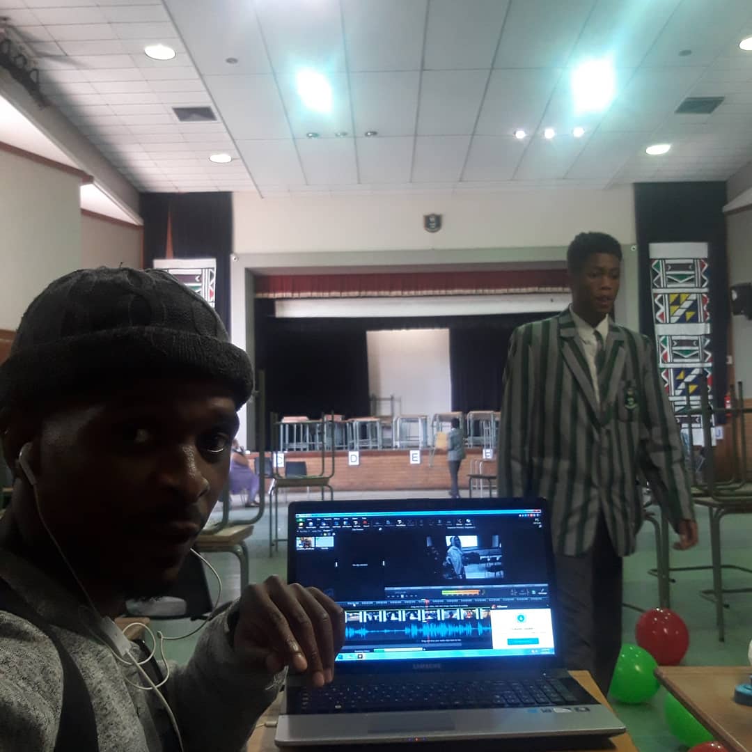 maxwellvusi's tweet photo. Tomorrow we inspire the next generation of filmmakers through Behind the Blazer Film Festival.
#StimulusPackage #BehindTheBlazerFilmFestival #BBFF18 #Youthinfilm #Director #Cinematography https://t.co/vPaQWnwyuR