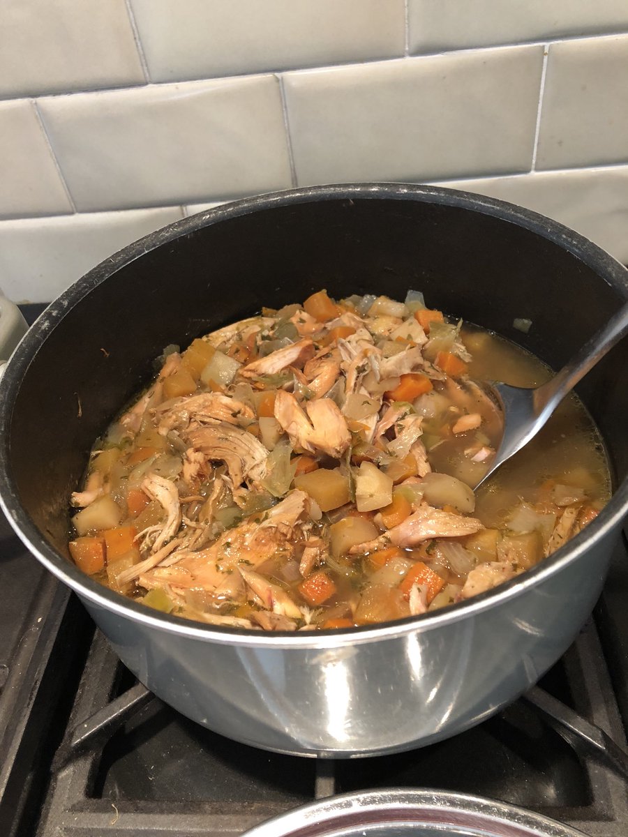amandapetersen2's tweet photo. 1st chicken stew of the season! #Autumn https://t.co/pbYAqtABjN