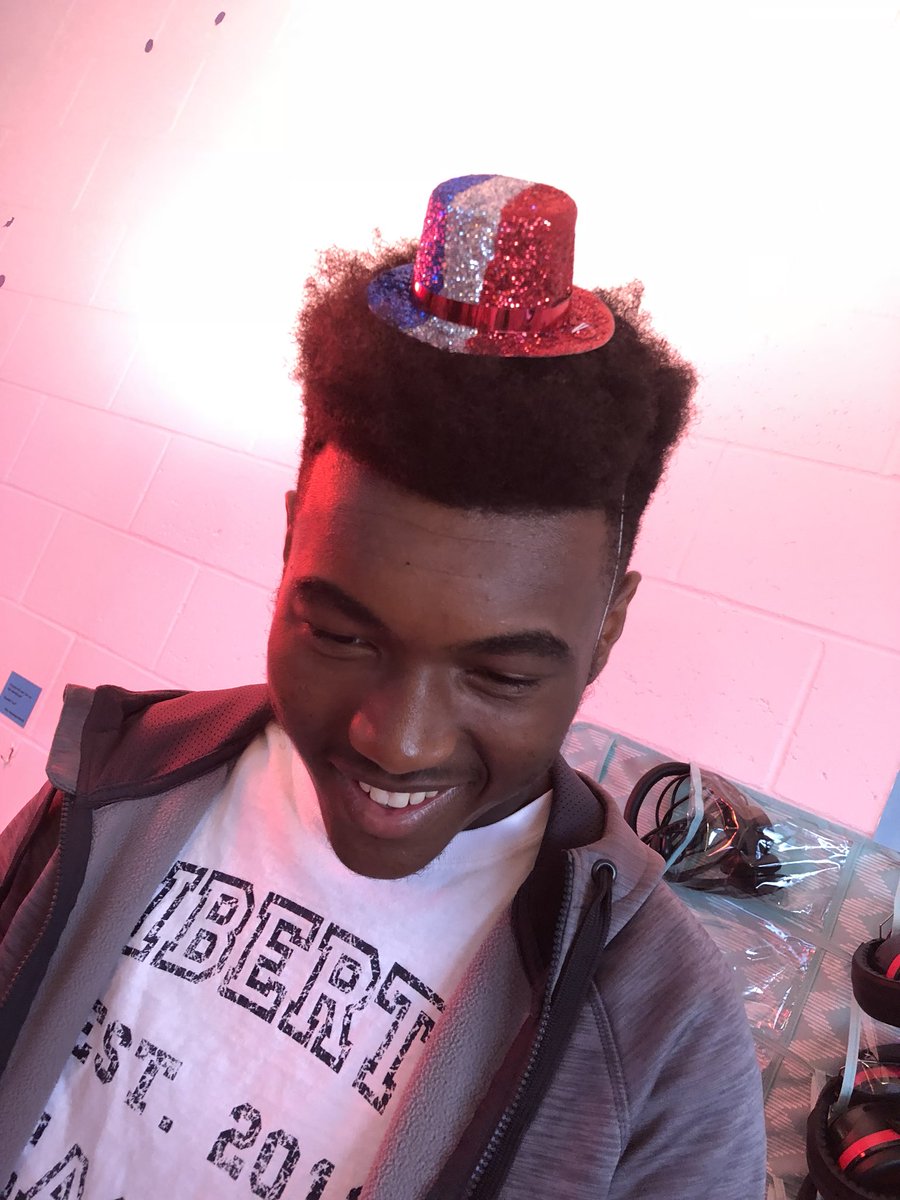 White Out <a href="/wsdlhsstuco/">LHS Stuco🦅</a> #spiritLHS #MaliekInATinyTopHat❤️