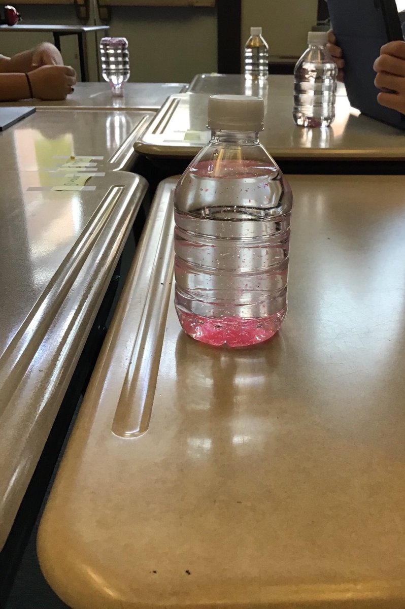MrsPierce36's tweet photo. Piercesonains and Graflings are making mindfulness jars today! Our minds are like the glitter, lots of thoughts swirling around. Sometimes pausing and taking a minute of mindfulness can help the “glitter” settle in our minds. #WE36 #piercesonians #graflings #mindfullness https://t.co/JgyTJe8sx0